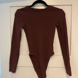 Brown ZARA LONG SLEEVE bodysuit. Size M
